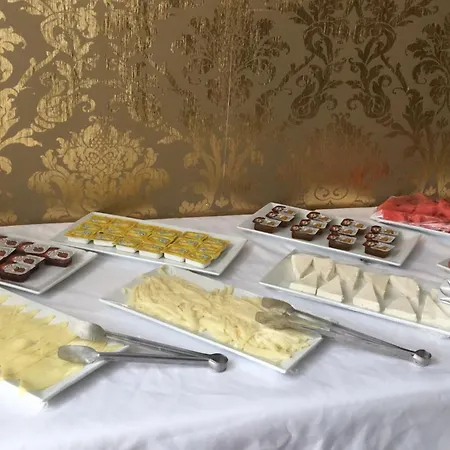 Hotel Safir 3*