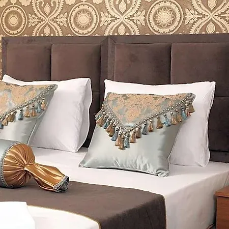 Hotel Safir
