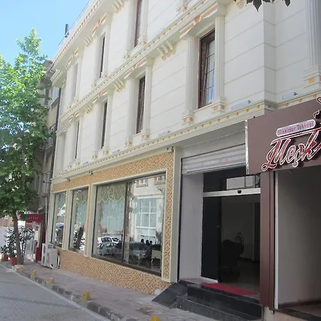 Safir Hotel 3*
