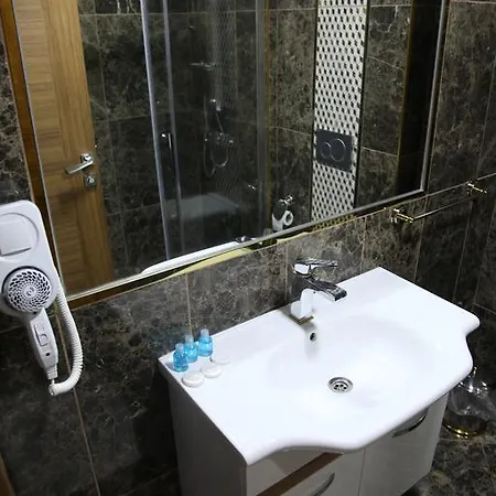 Safir Hotel